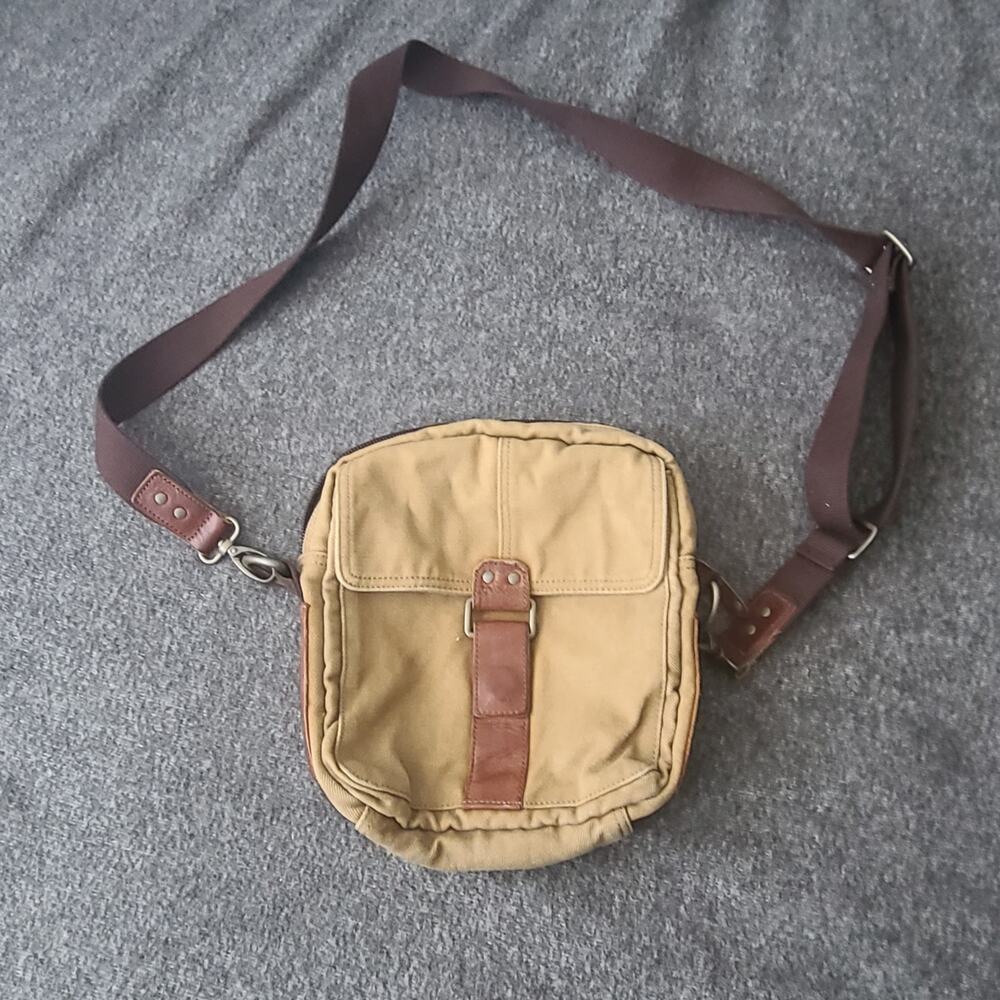 Fossil Backpack FBG309-004 Canvas Material/tan Color.